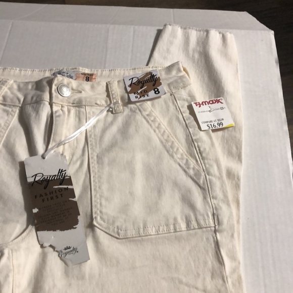 🌻Royalty Mid Rise 8 Beige Jean - Picture 3 of 11